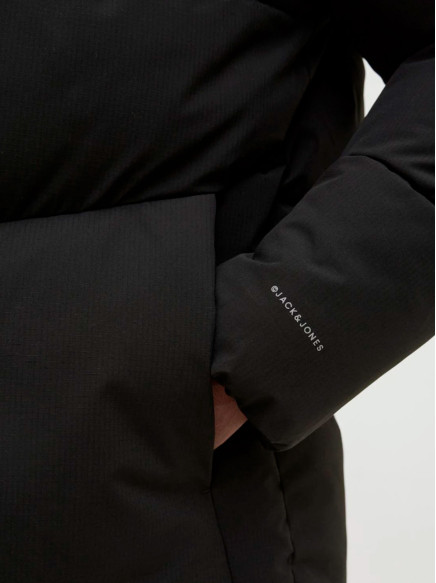 Куртка Jack and Jones 02102504JJ-010