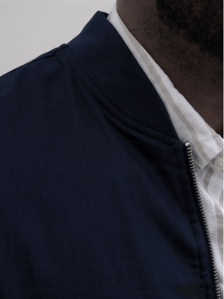 Вітровка Jack and Jones 07042610JJ-050